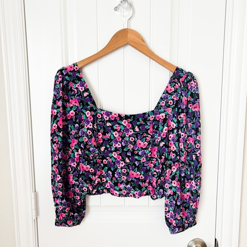 NWT Zara Cropped Floral Top Size Small